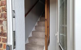 Gorgeous 1 Bed Apartment In Wetwang